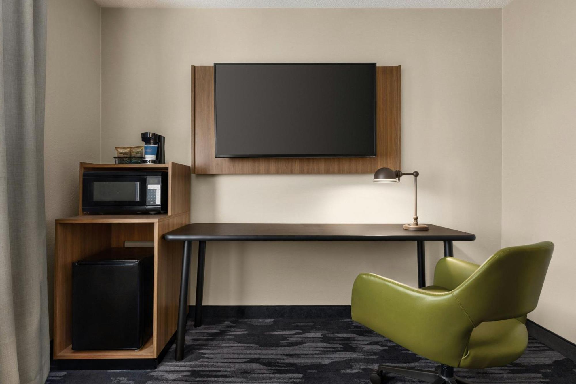 Fairfield Inn & Suites Финдли Экстерьер фото
