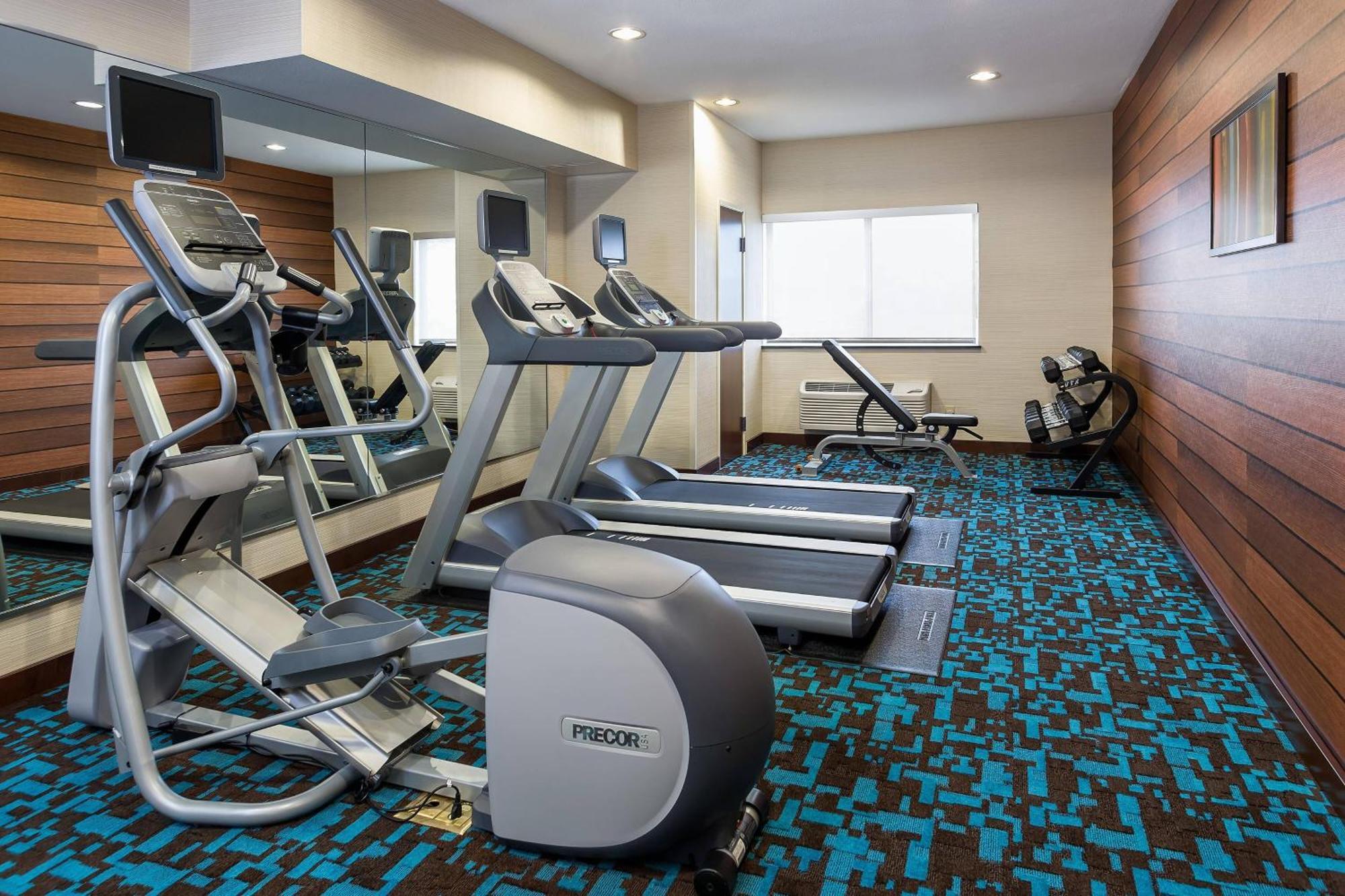 Fairfield Inn & Suites Финдли Экстерьер фото