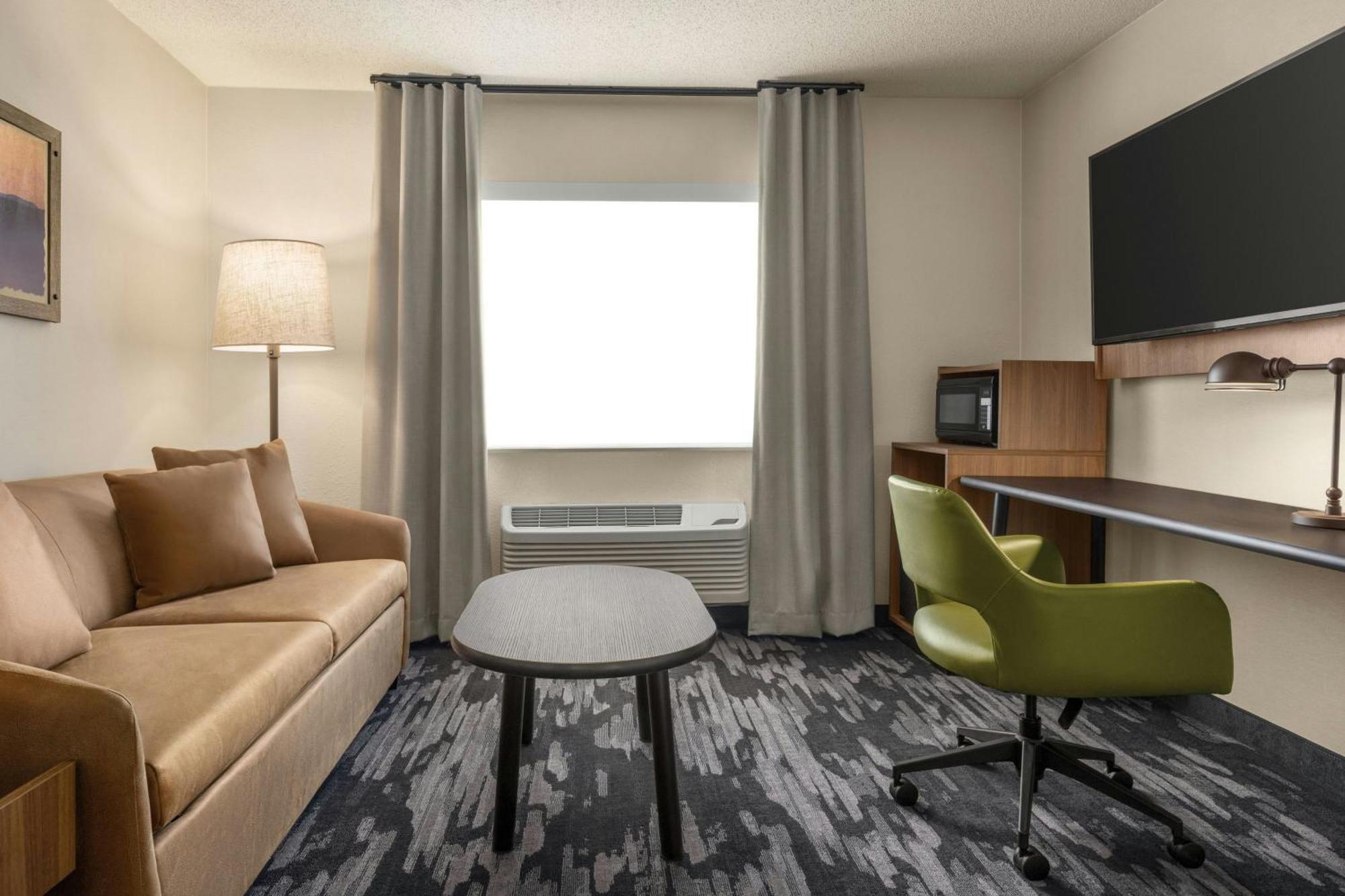 Fairfield Inn & Suites Финдли Экстерьер фото