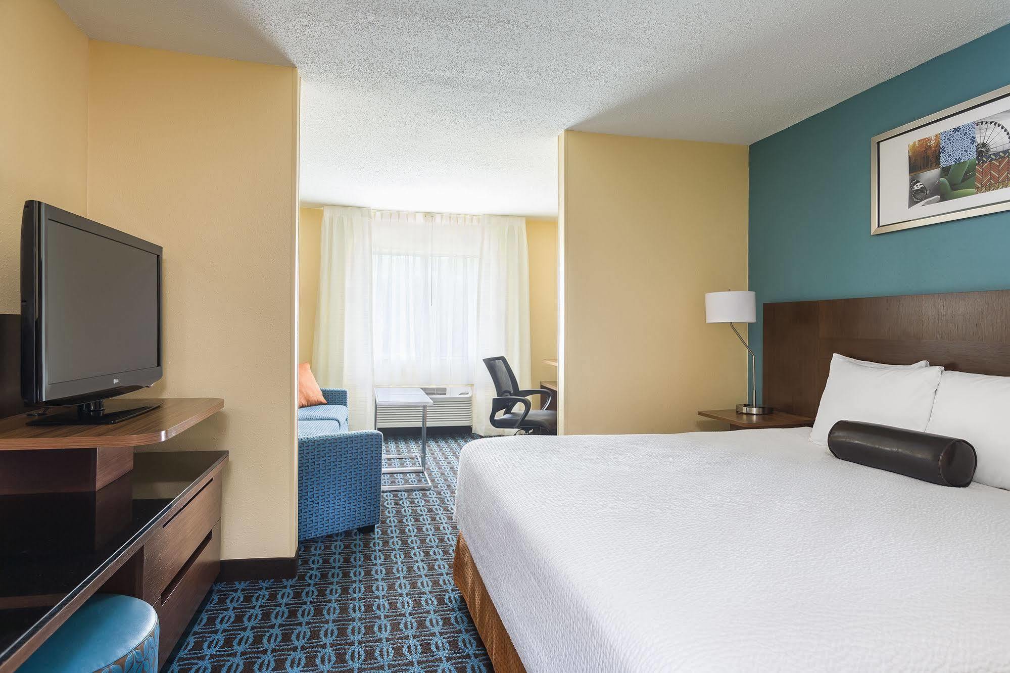 Fairfield Inn & Suites Финдли Экстерьер фото